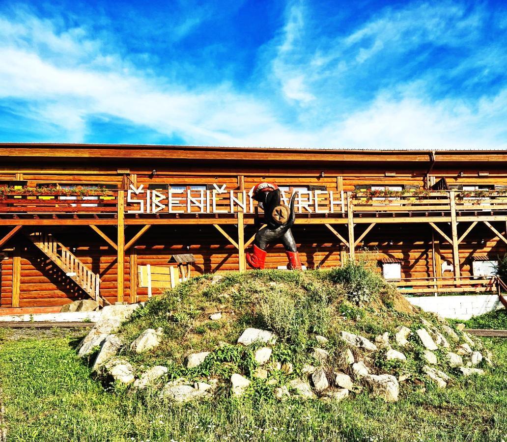 Sport-Hotel Sibenicni Vrch Mnichovice Экстерьер фото