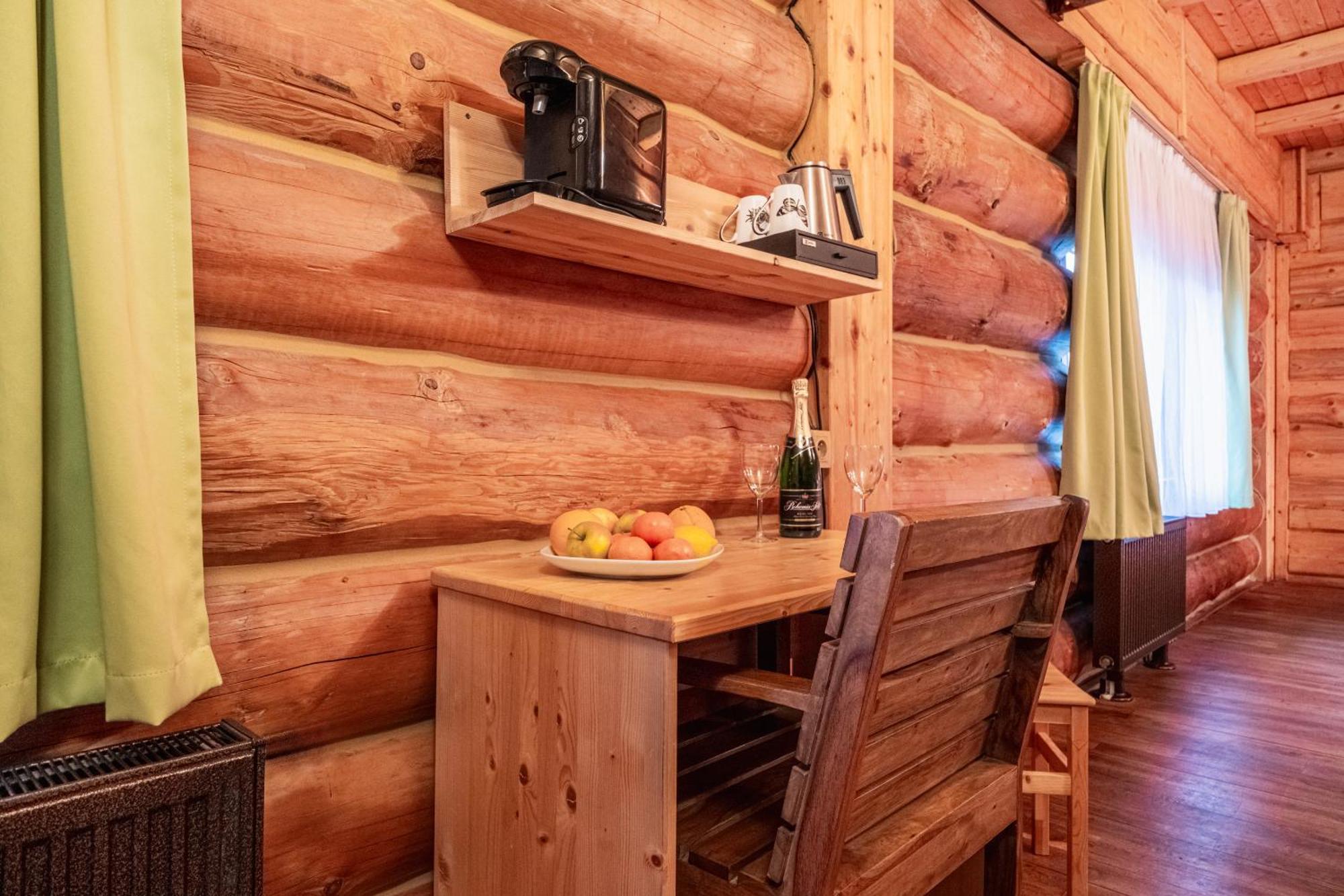 Sport-Hotel Sibenicni Vrch Mnichovice Экстерьер фото